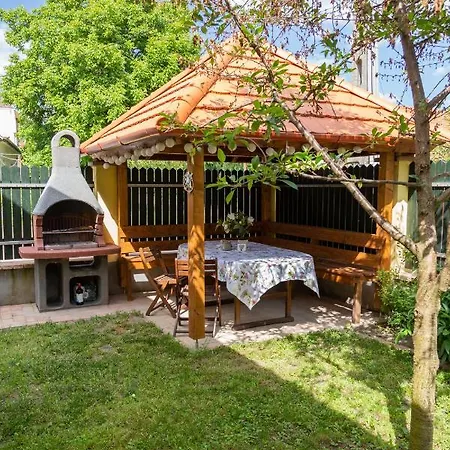 Vanilia Apartment *